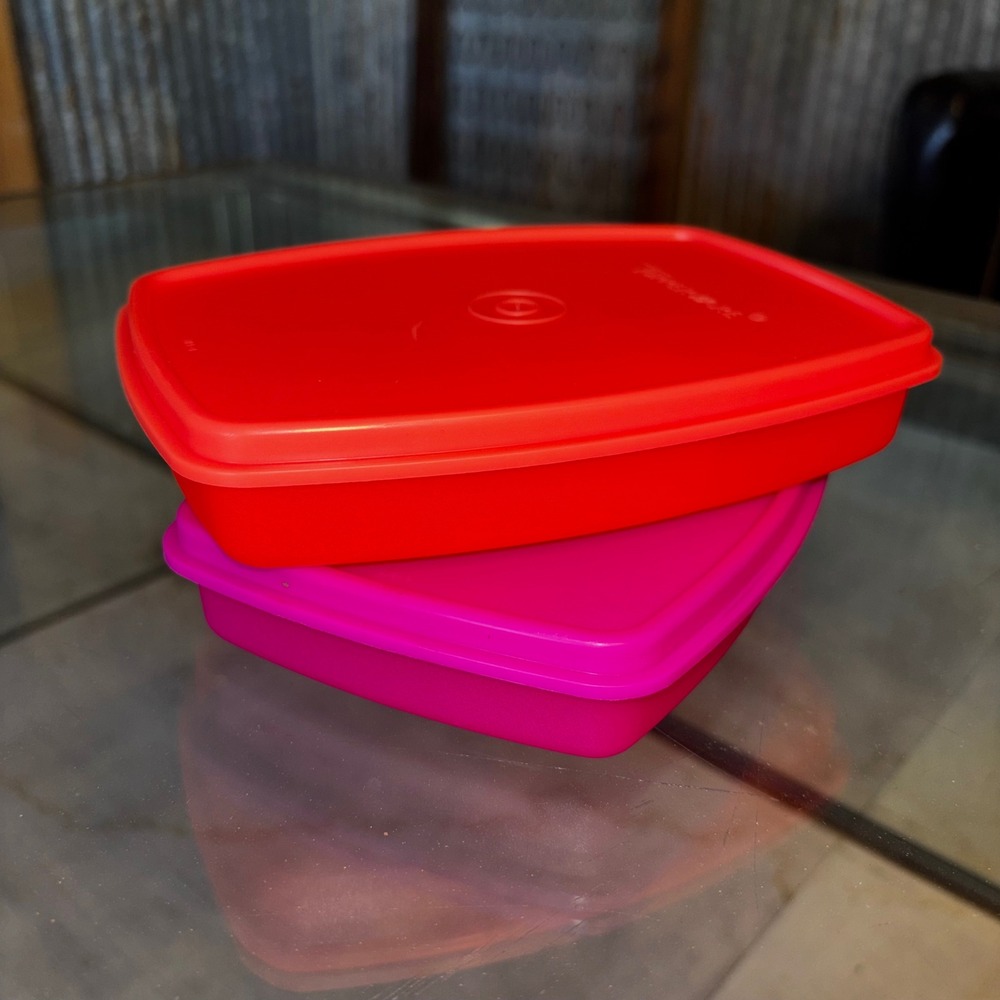 Tupperware Sandwich Keeper Set of 2 Red Pink Divided Lunch Box Containers